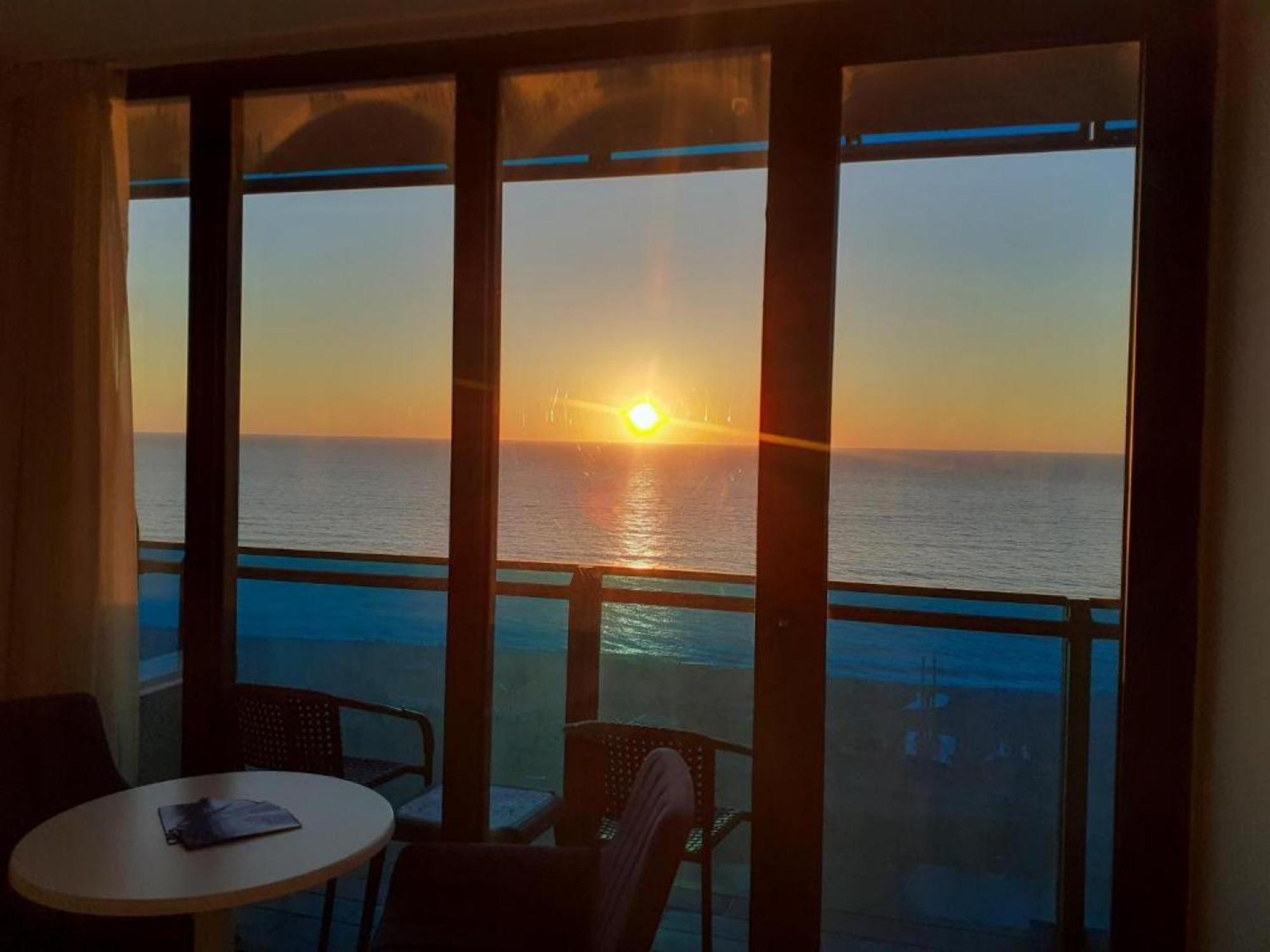 Orbi City Sea View Aparthotel Batumi Luaran gambar